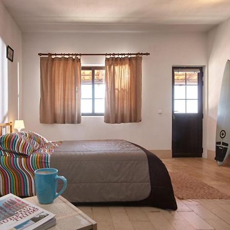 Alentejo Pig Dog Surf Camp Hotel Palhota Exterior photo